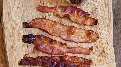 Cheat Codes: How To Microwave Bacon (And why it's better that way) | The  Poor Couple's Food Guide